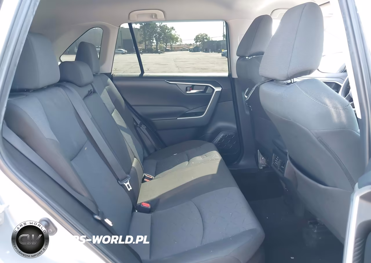 2024 Toyota Rav4 Xle VIN:4T3RWRFV7RU147941 - 8