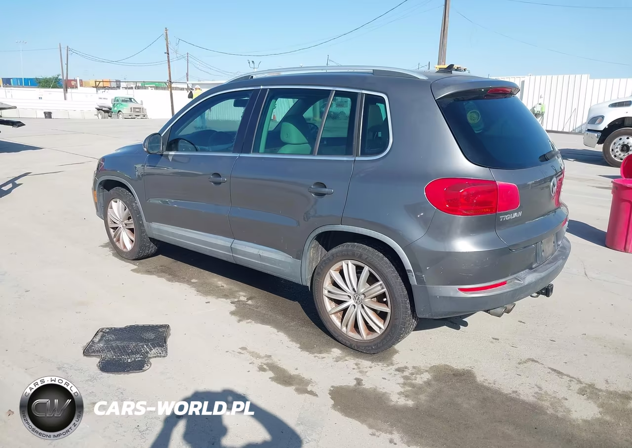 2012 Volkswagen Tiguan Se VIN:WVGAV7AX7CW000181 - 3
