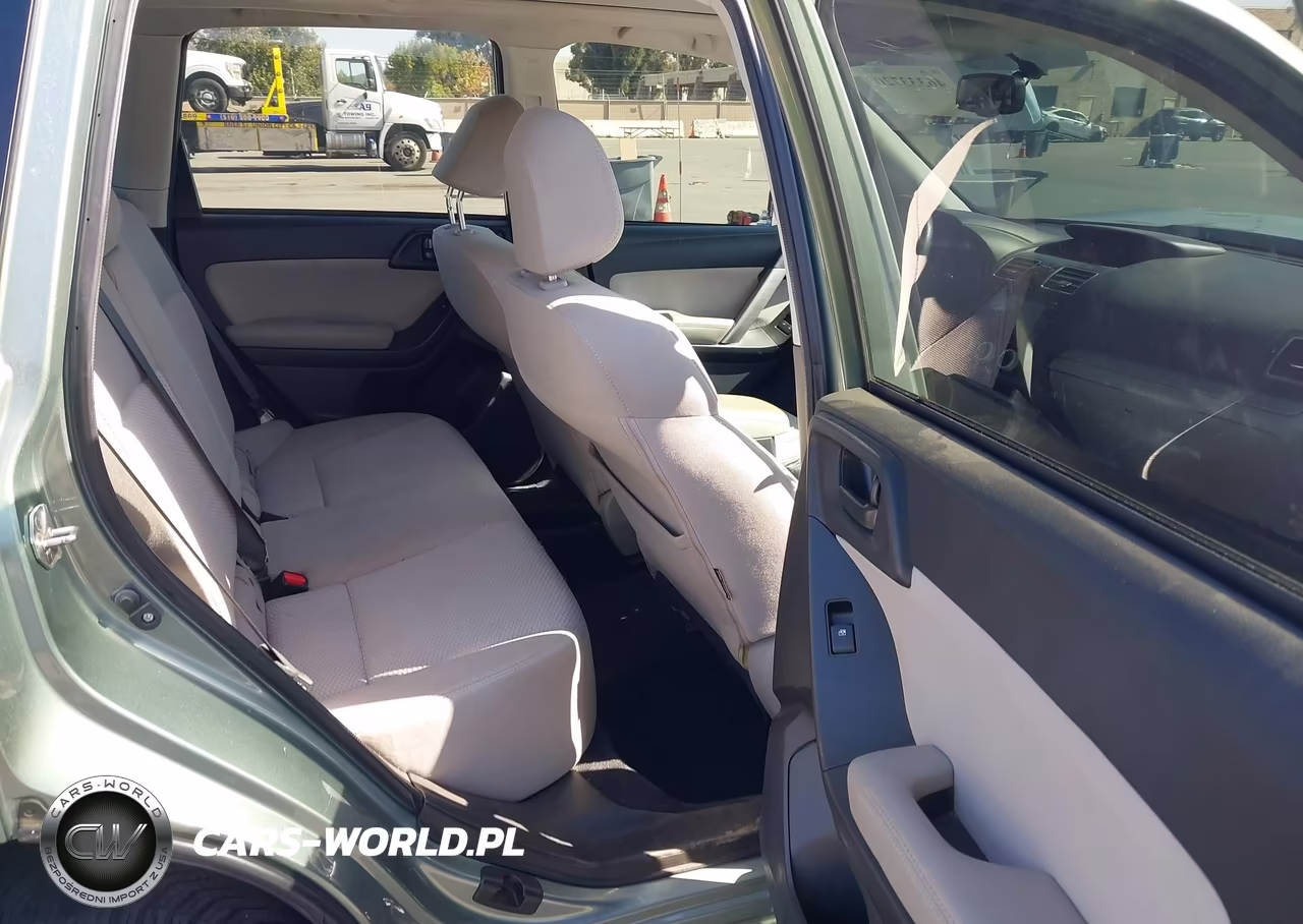 2016 Subaru Forester 2.5I Premium VIN:JF2SJADC3GH523834 - 8