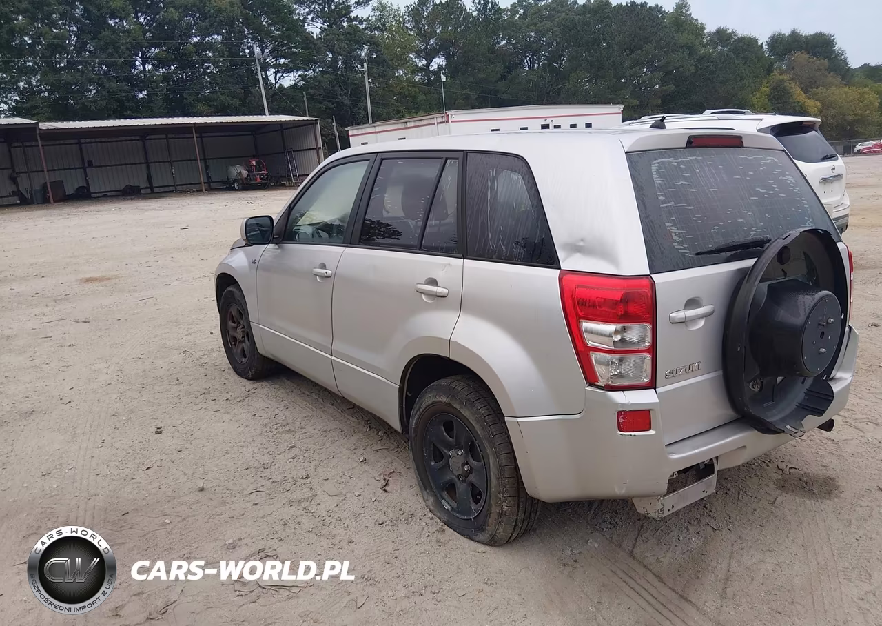 2007 Suzuki Grand Vitara VIN:JS3TE941674201945 - 3