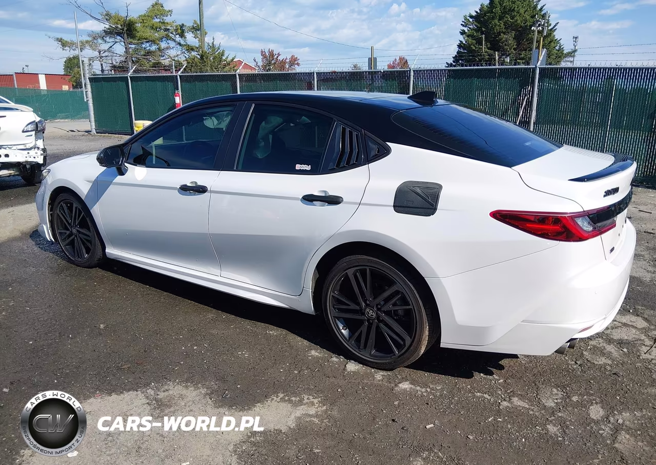 2025 Toyota Camry Xse VIN:4T1DAACK3SU048634 - 15