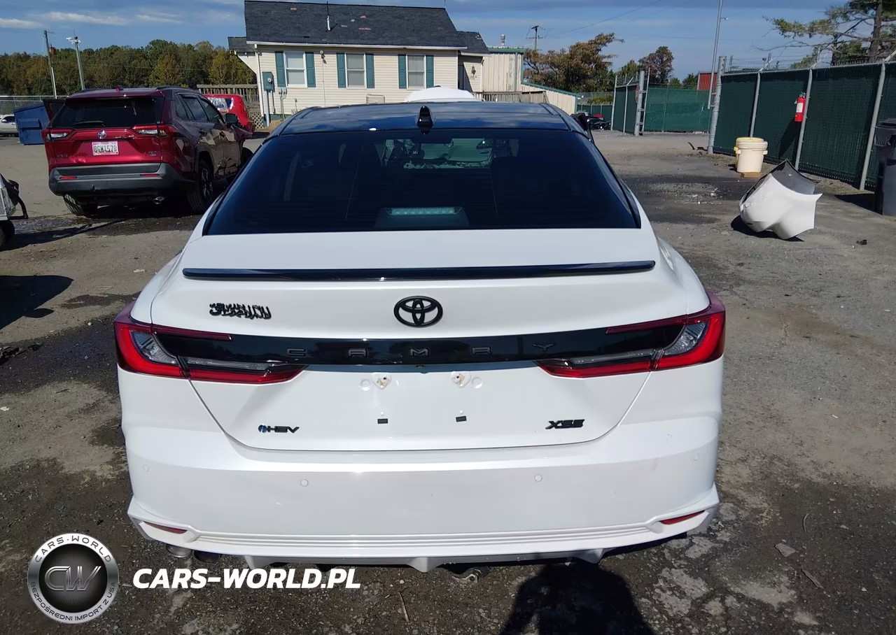 2025 Toyota Camry Xse VIN:4T1DAACK3SU048634 - 17