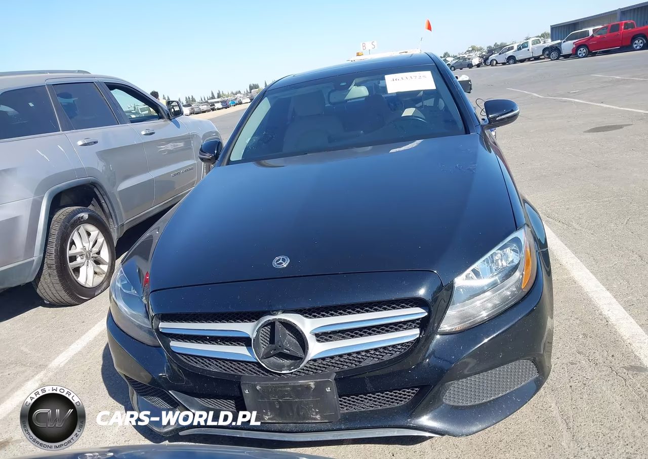 2018 Mercedes-Benz C 300 VIN:55SWF4JB6JU253664 - 12