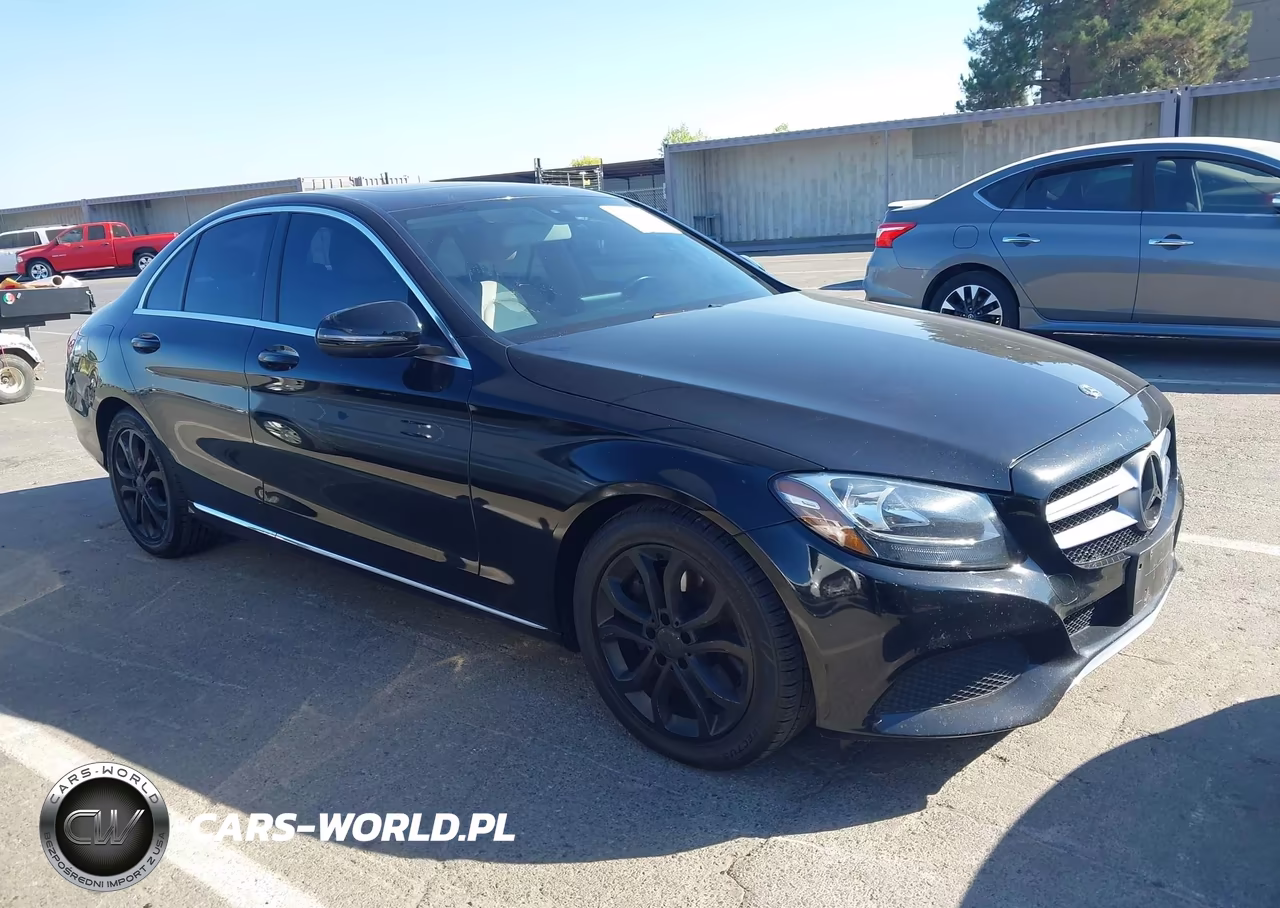 2018 Mercedes-Benz C 300 VIN:55SWF4JB6JU253664 - 13