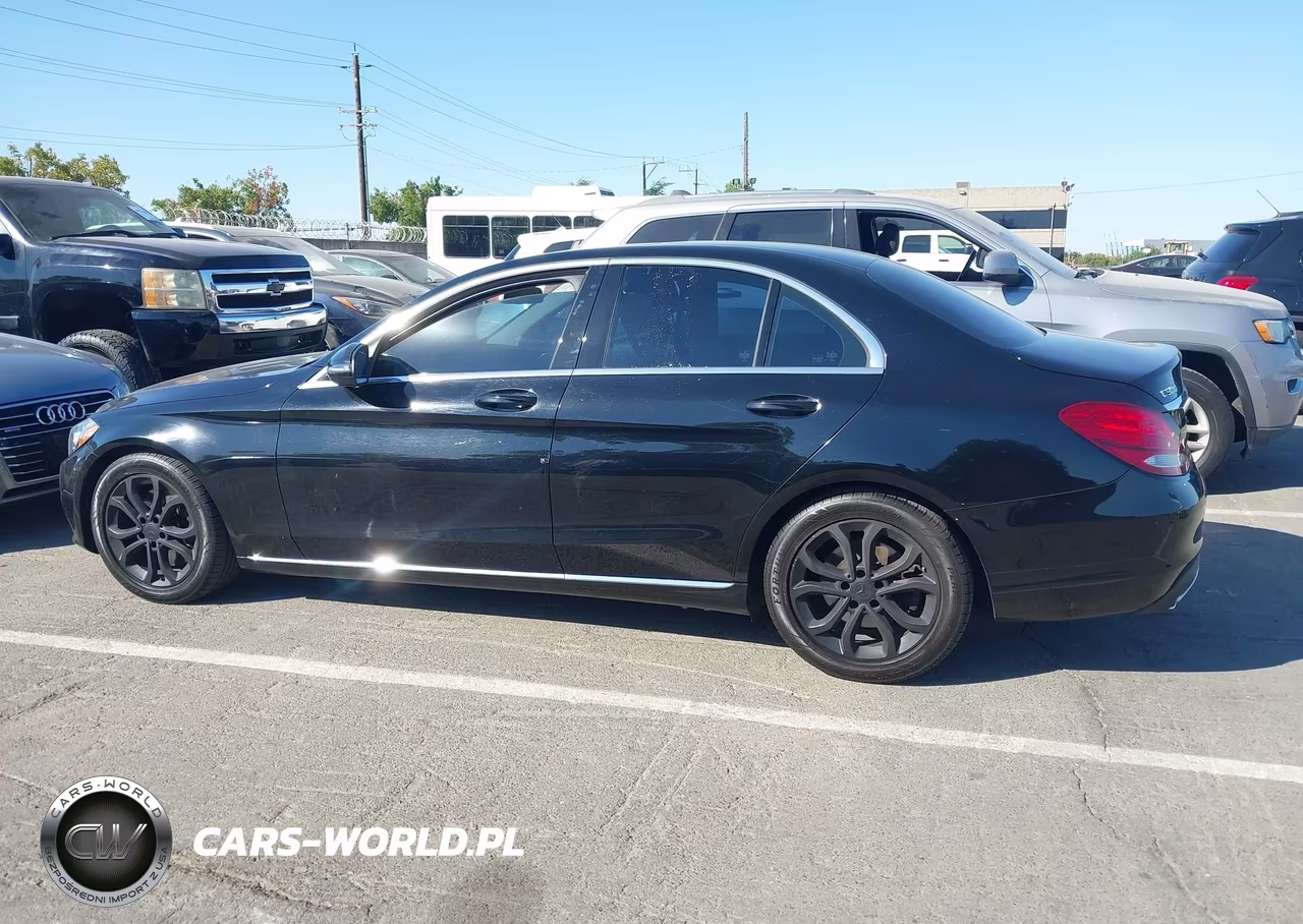 2018 Mercedes-Benz C 300 VIN:55SWF4JB6JU253664 - 14