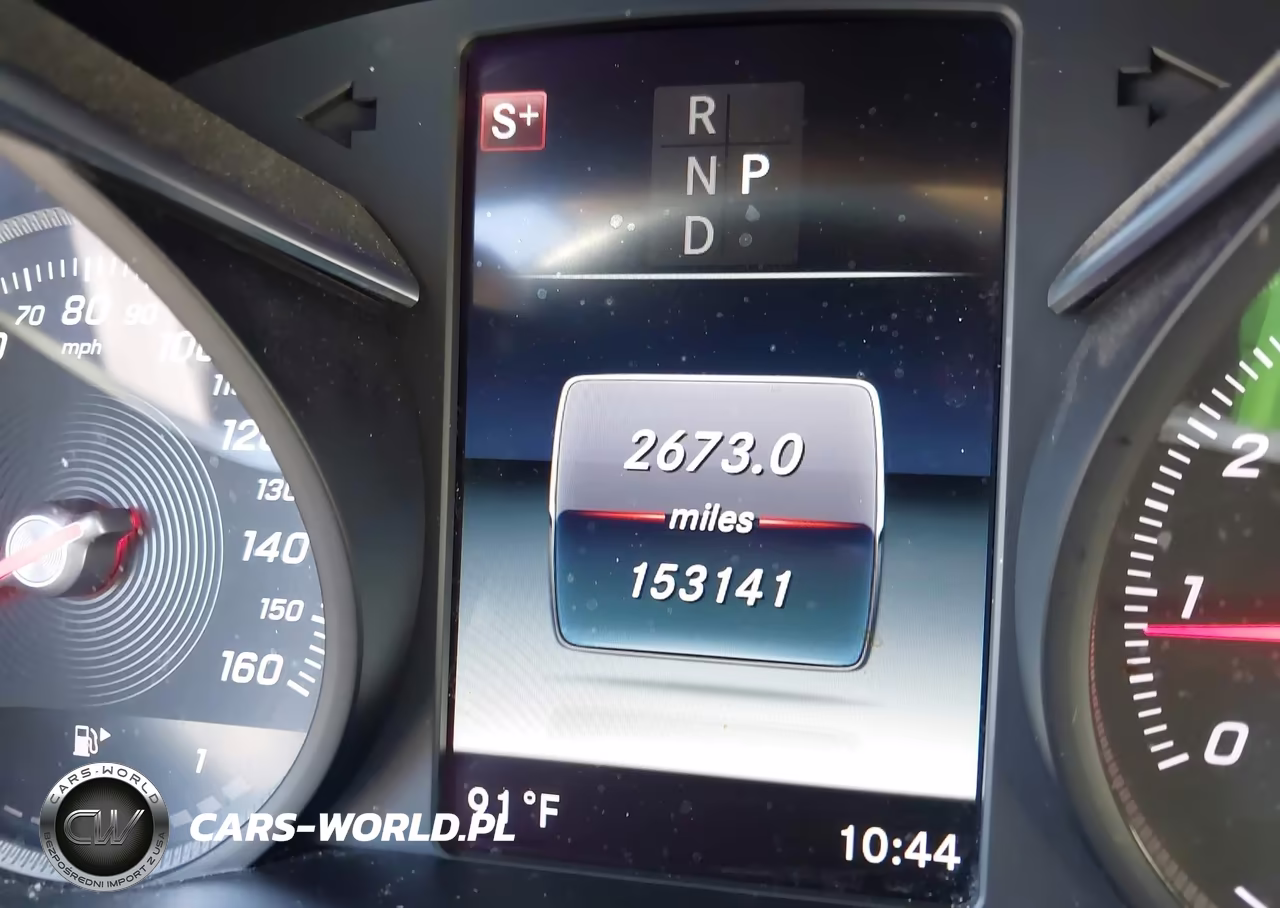 2018 Mercedes-Benz C 300 VIN:55SWF4JB6JU253664 - 15