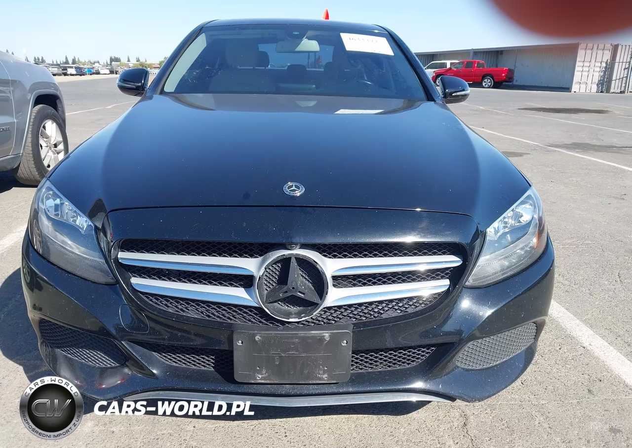 2018 Mercedes-Benz C 300 VIN:55SWF4JB6JU253664 - 6