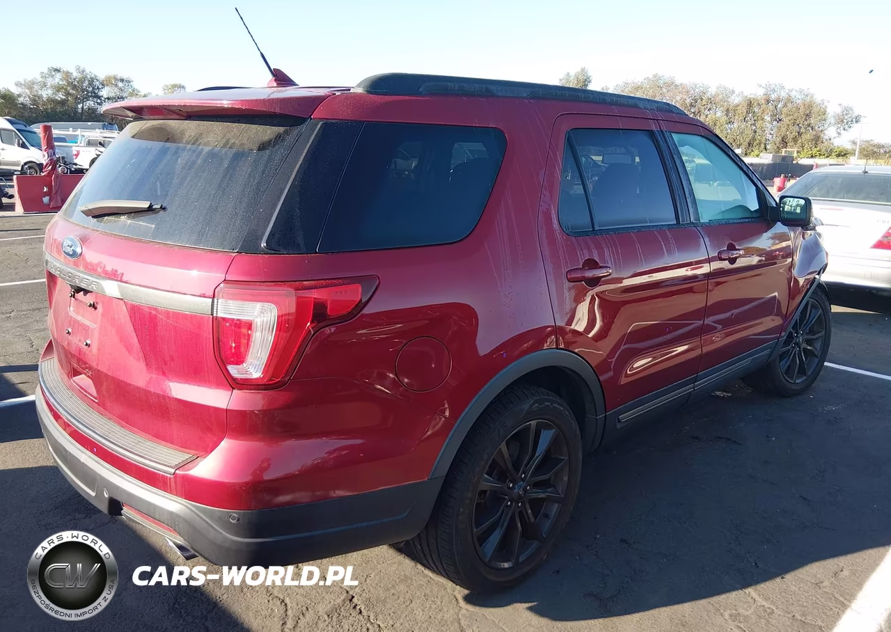 2019 Ford Explorer Xlt VIN:1FM5K7D88KGA72904 - 4