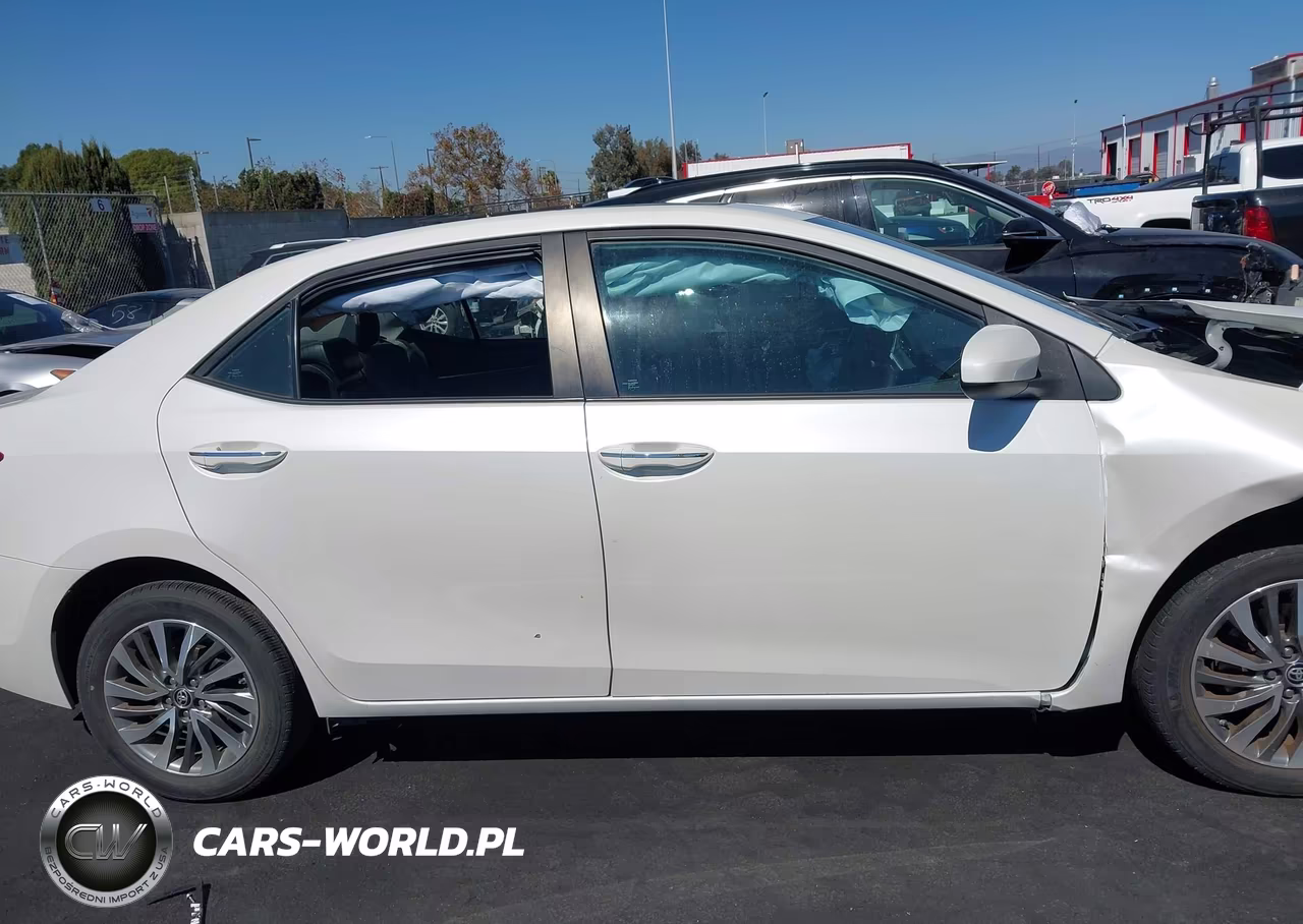 2017 Toyota Corolla Xle VIN:5YFBURHE9HP647399 - 14