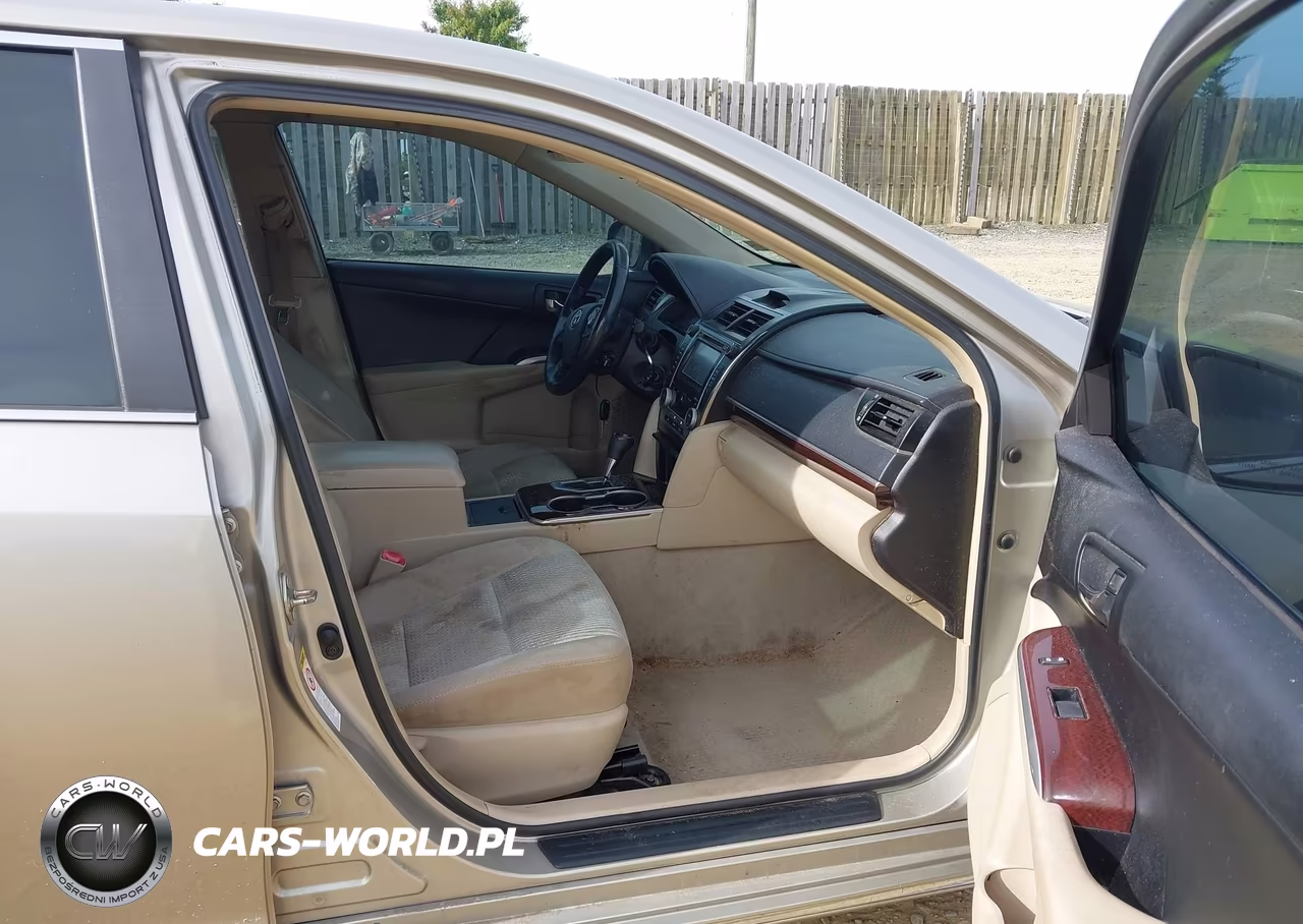 2014 Toyota Camry Xle VIN:4T4BF1FK6ER381201 - 5