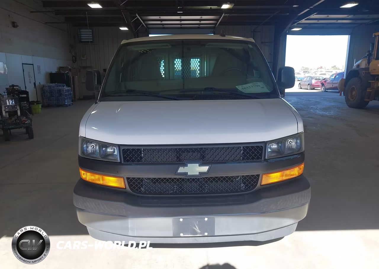 2018 Chevrolet Express 2500 Work Van VIN:1GCWGAFG2J1272948 - 14