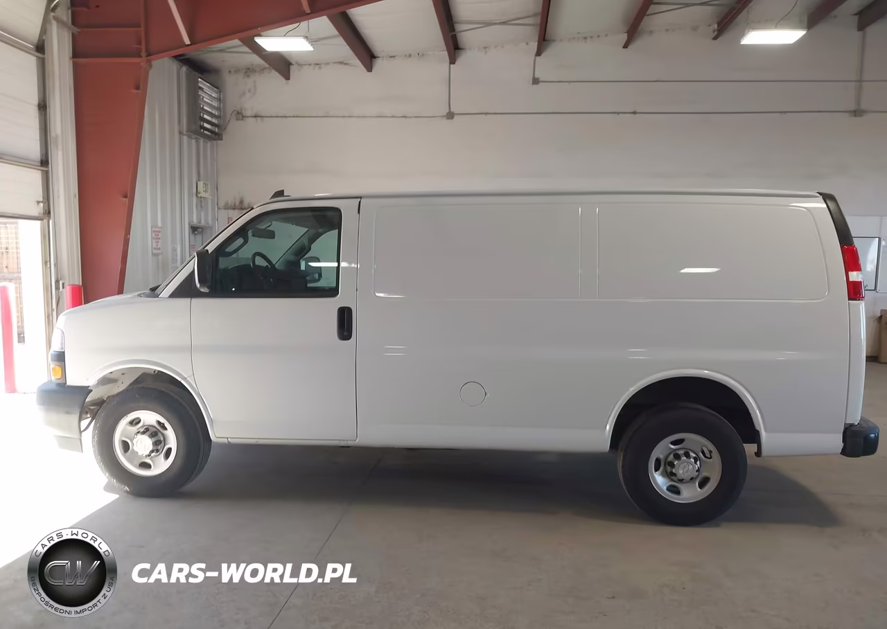 2018 Chevrolet Express 2500 Work Van VIN:1GCWGAFG2J1272948 - 16