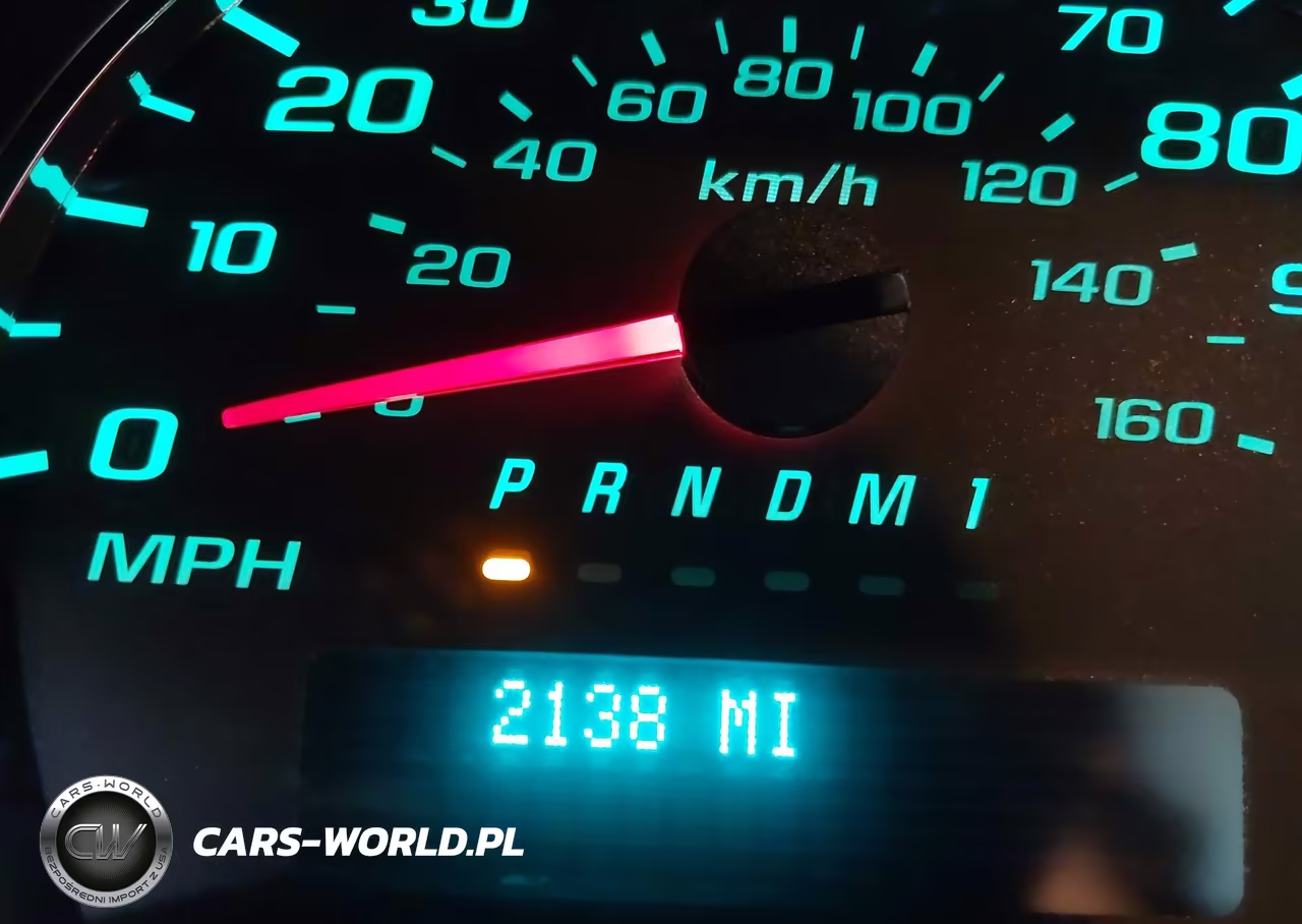 2018 Chevrolet Express 2500 Work Van VIN:1GCWGAFG2J1272948 - 17