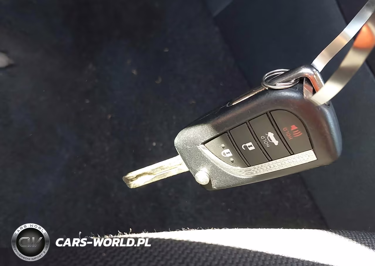 2021 Toyota Corolla Le VIN:5YFEPMAE6MP177165 - 11