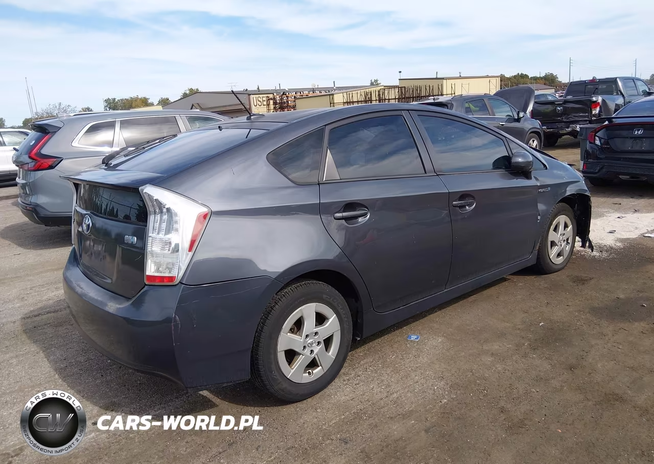 2010 Toyota Prius Ii VIN:JTDKN3DU3A0010614 - 4
