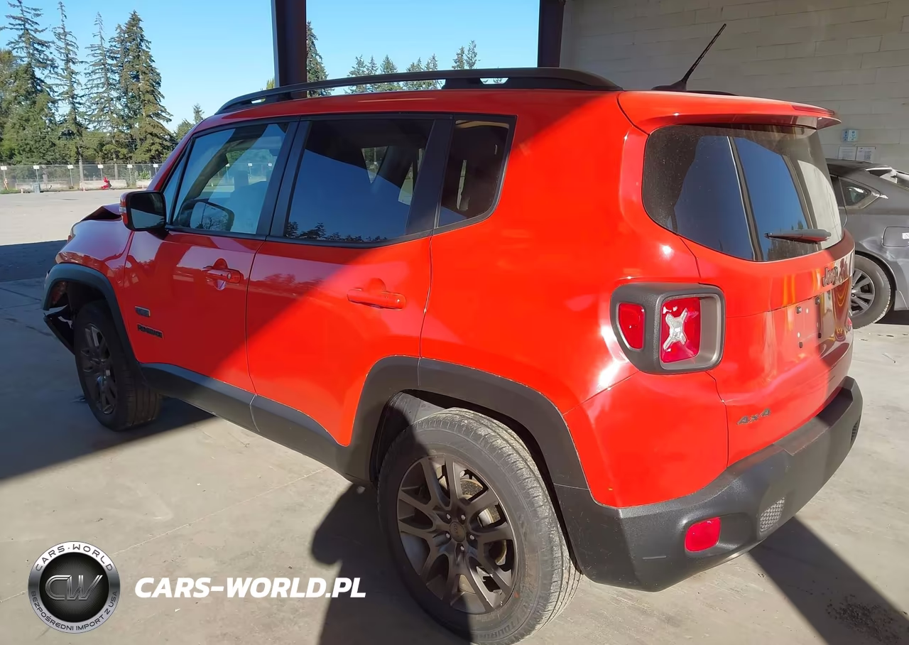 2016 Jeep Renegade 75Th Anniversary VIN:ZACCJBBT1GPC92758 - 3