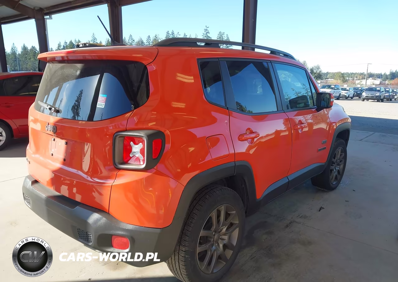 2016 Jeep Renegade 75Th Anniversary VIN:ZACCJBBT1GPC92758 - 4