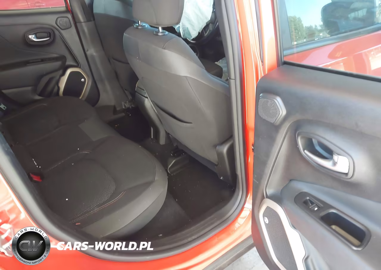 2016 Jeep Renegade 75Th Anniversary VIN:ZACCJBBT1GPC92758 - 8