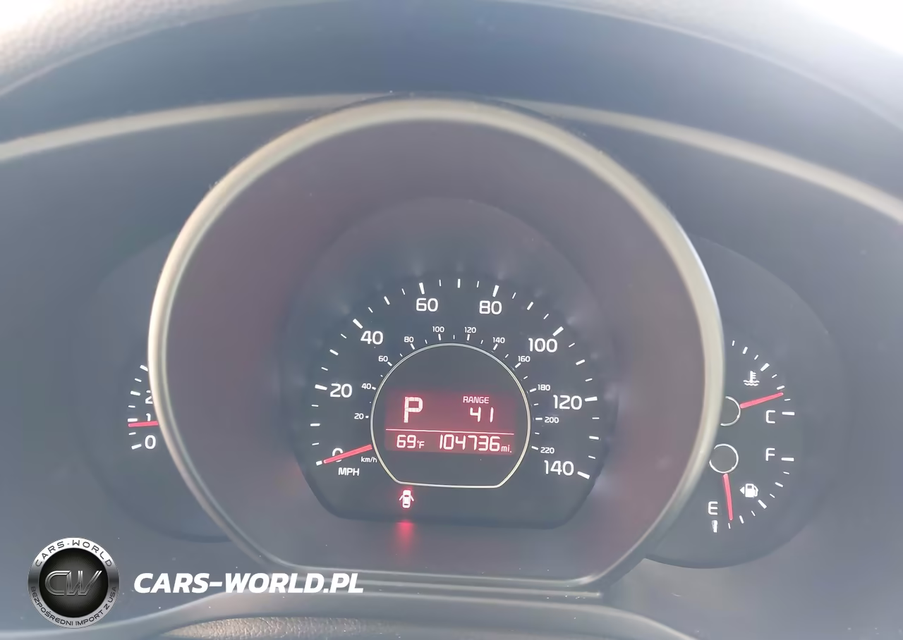 2017 Kia Soul + VIN:KNDJP3A58H7489701 - 7