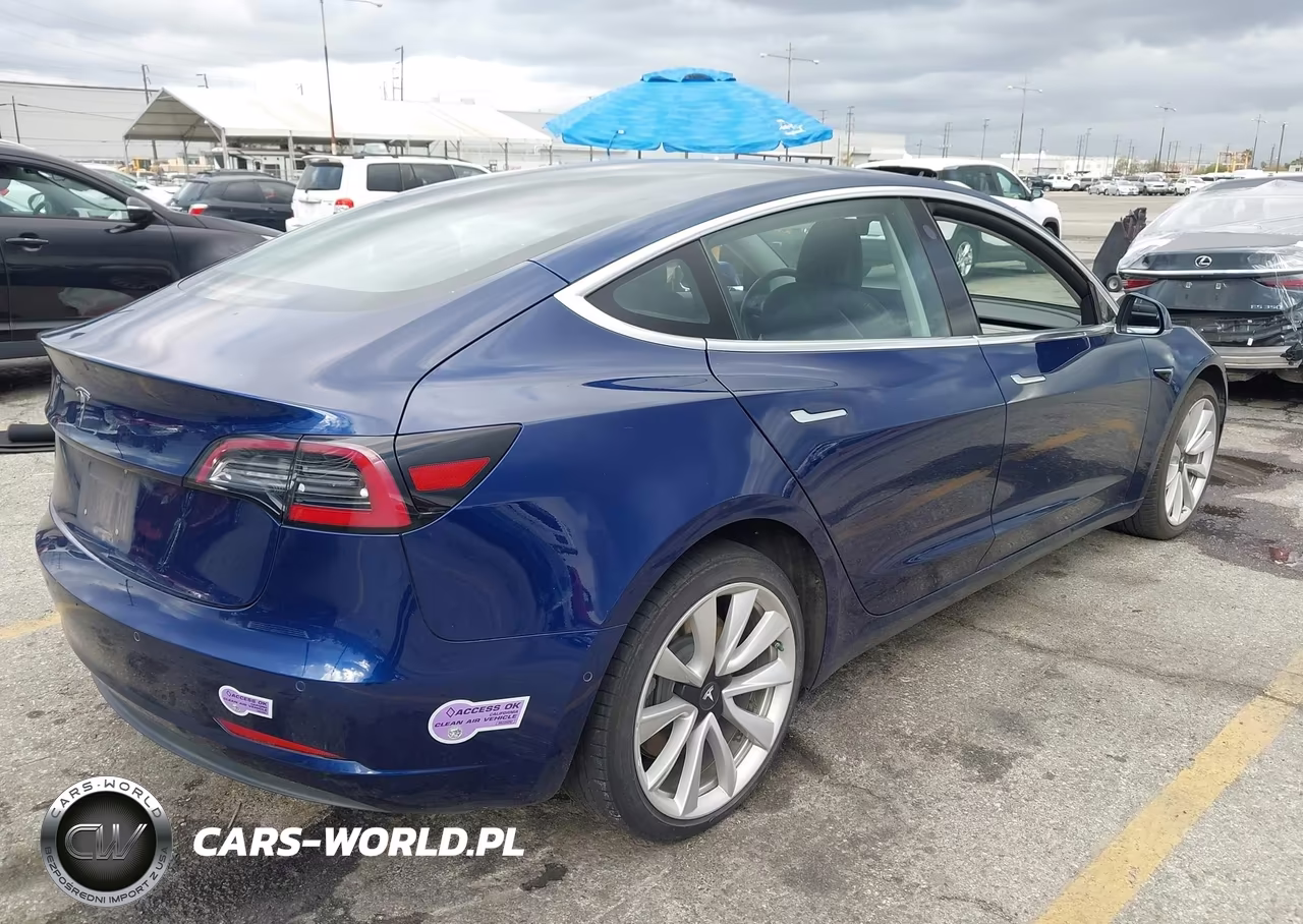 2018 Tesla Model 3 Long Range-Mid Range VIN:5YJ3E1EA9JF108951 - 4