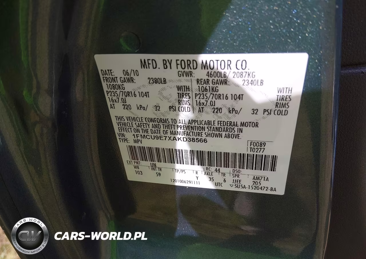 2010 Ford Escape Limited VIN:1FMCU9E7XAKD38566 - 9