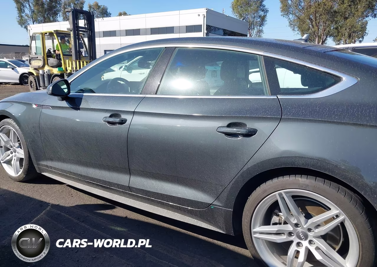 2018 Audi A5 2.0T Premium VIN:WAUENCF52JA022358 - 15