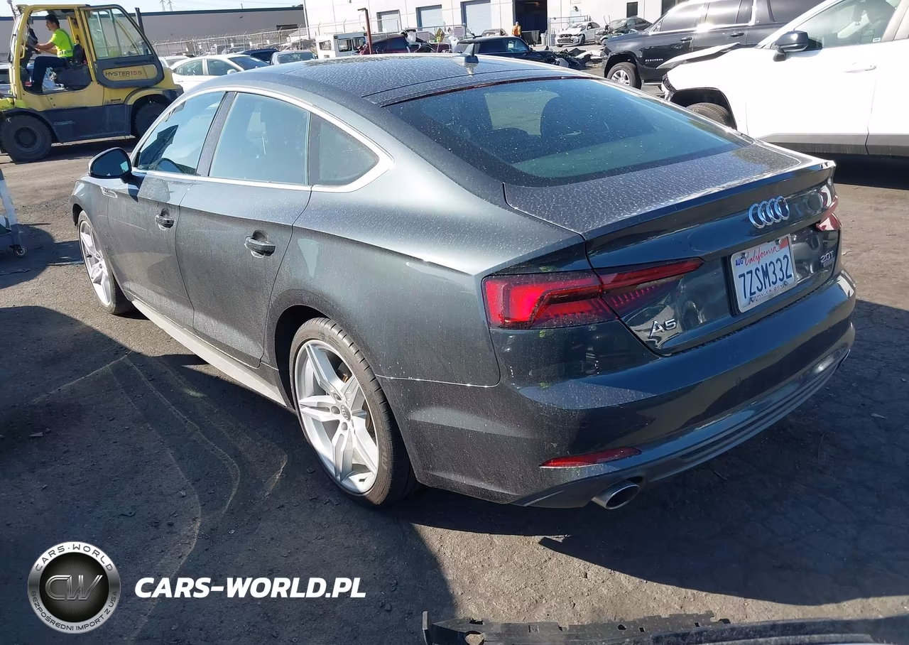 2018 Audi A5 2.0T Premium VIN:WAUENCF52JA022358 - 3