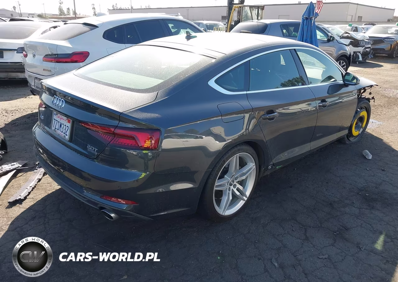 2018 Audi A5 2.0T Premium VIN:WAUENCF52JA022358 - 4