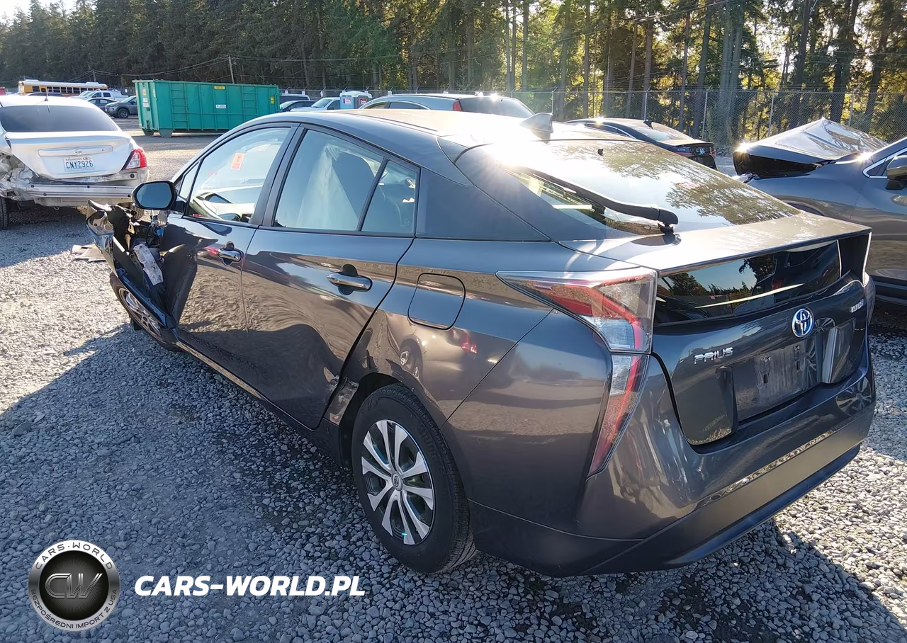2017 Toyota Prius Four VIN:JTDKARFU3H3536665 - 3
