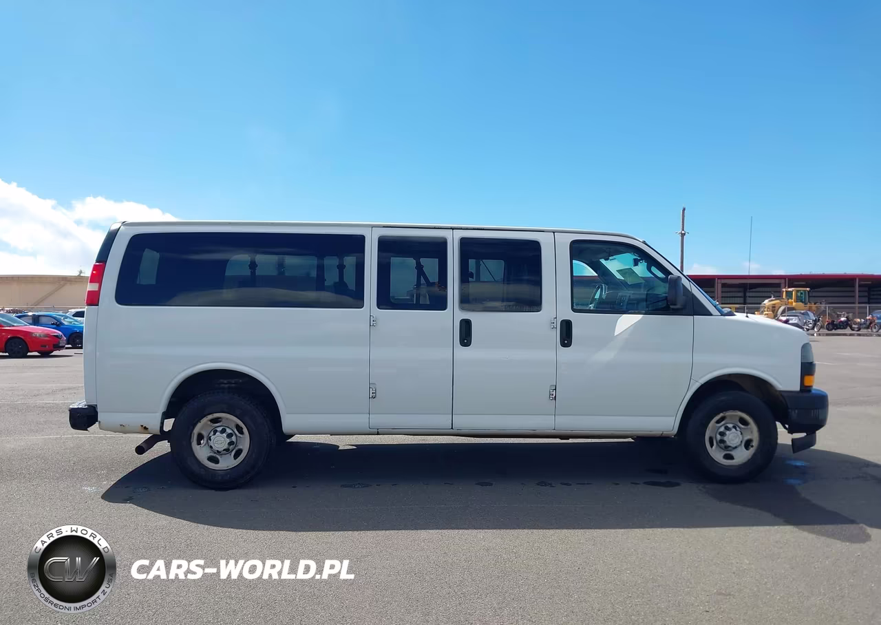 2018 Chevrolet Express 3500 Ls VIN:1GAZGNFGXJ1301397 - 18