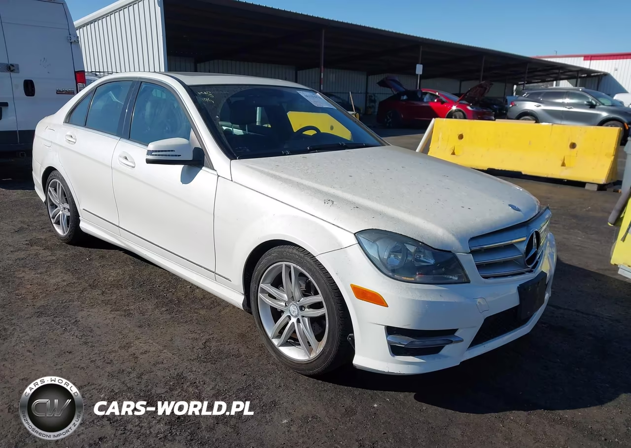 2013 Mercedes-Benz C 250 Sport