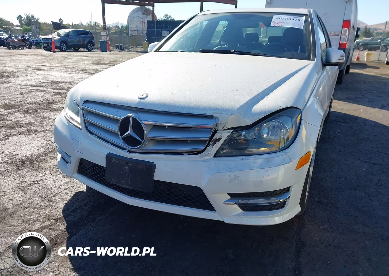 2013 Mercedes-Benz C 250 Sport VIN:WDDGF4HB5DA760845 - 6