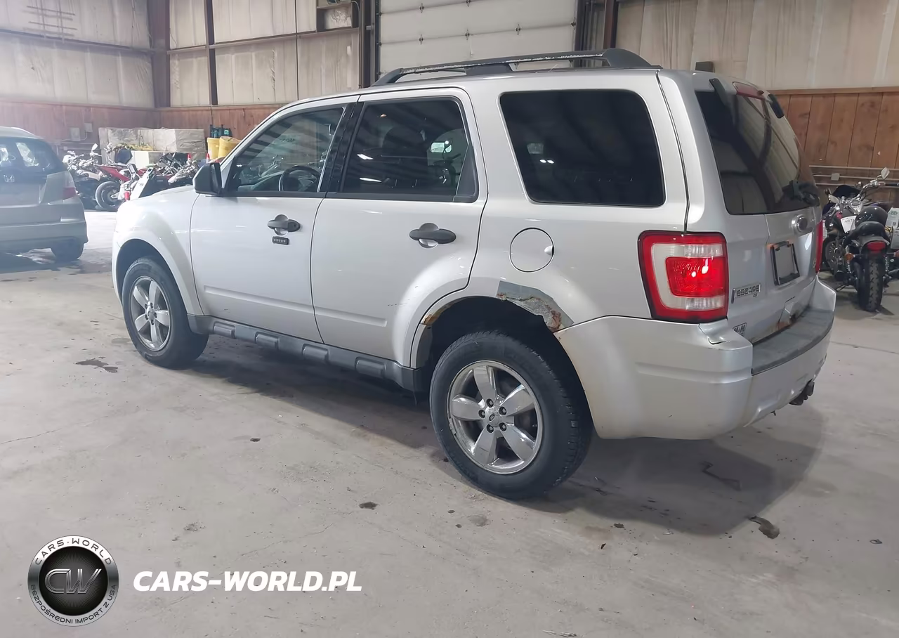 2010 Ford Escape Xlt VIN:1FMCU9DG0AKC06708 - 3