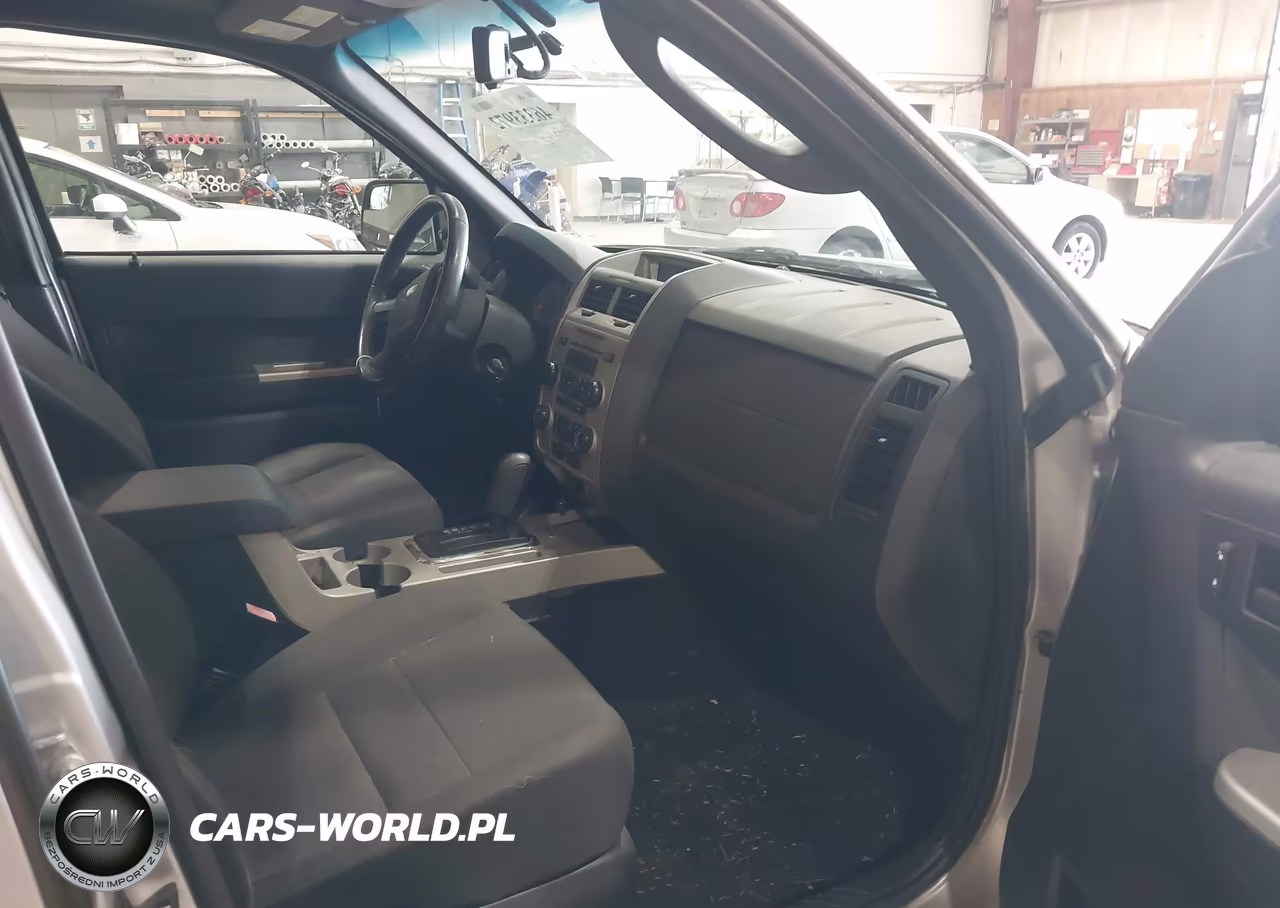 2010 Ford Escape Xlt VIN:1FMCU9DG0AKC06708 - 5
