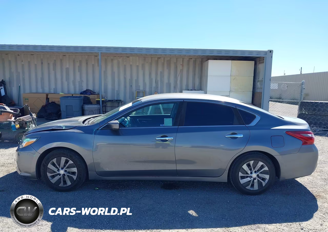 2018 Nissan Altima 2.5 S VIN:1N4AL3AP3JC249438 - 15