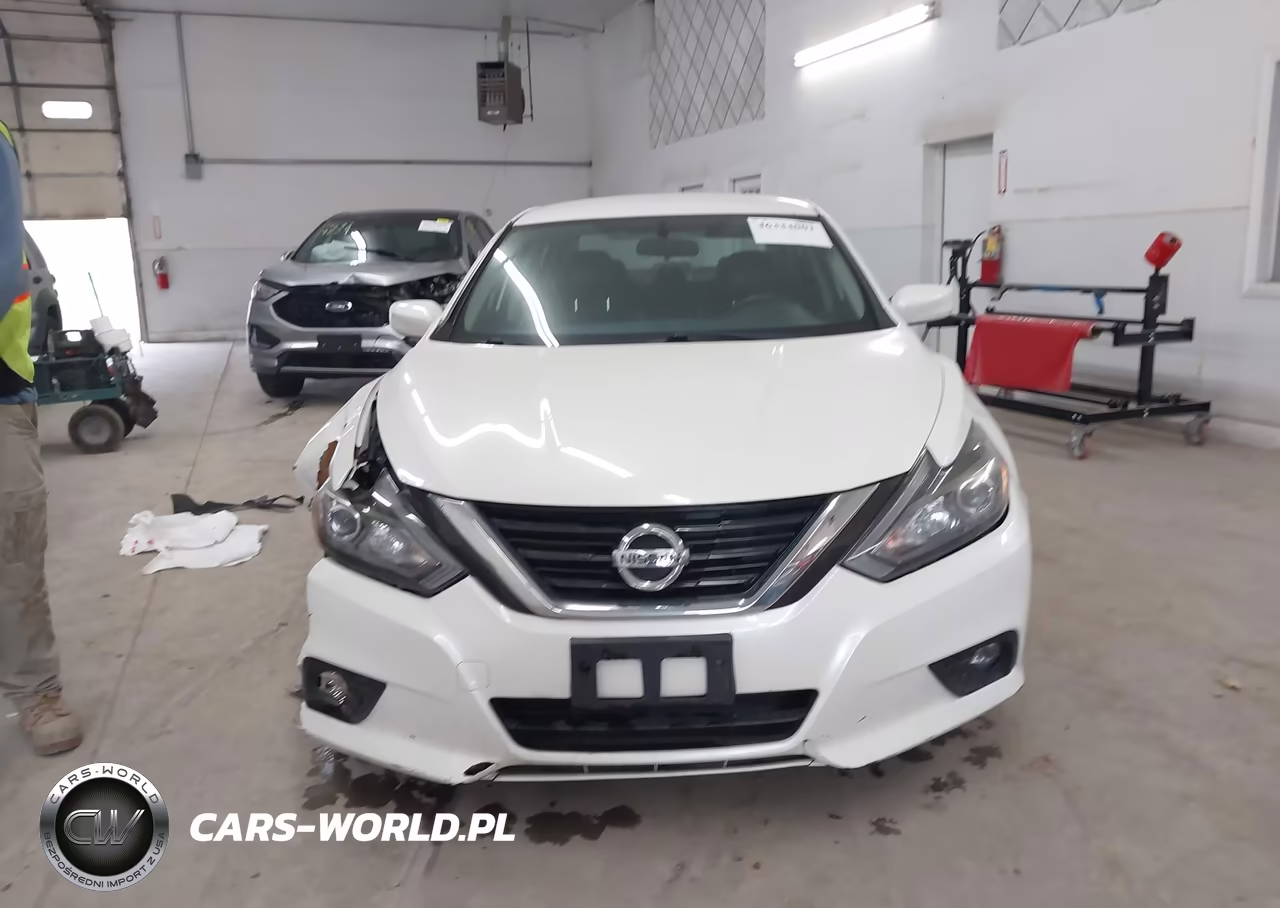 2018 Nissan Altima 2.5 Sr VIN:1N4AL3AP3JC282911 - 13