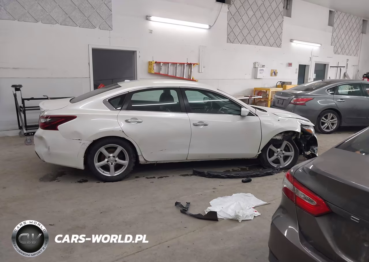 2018 Nissan Altima 2.5 Sr VIN:1N4AL3AP3JC282911 - 14