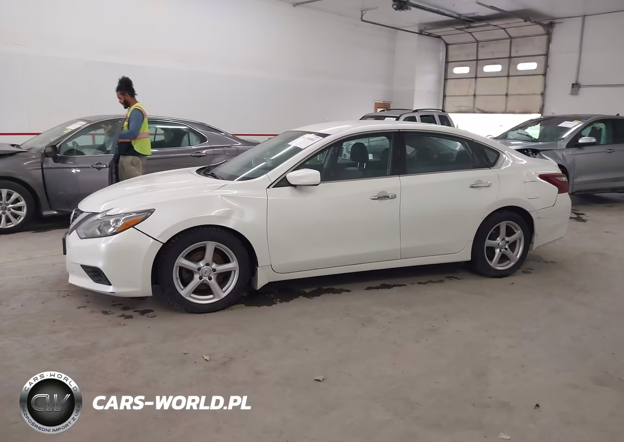 2018 Nissan Altima 2.5 Sr VIN:1N4AL3AP3JC282911 - 15