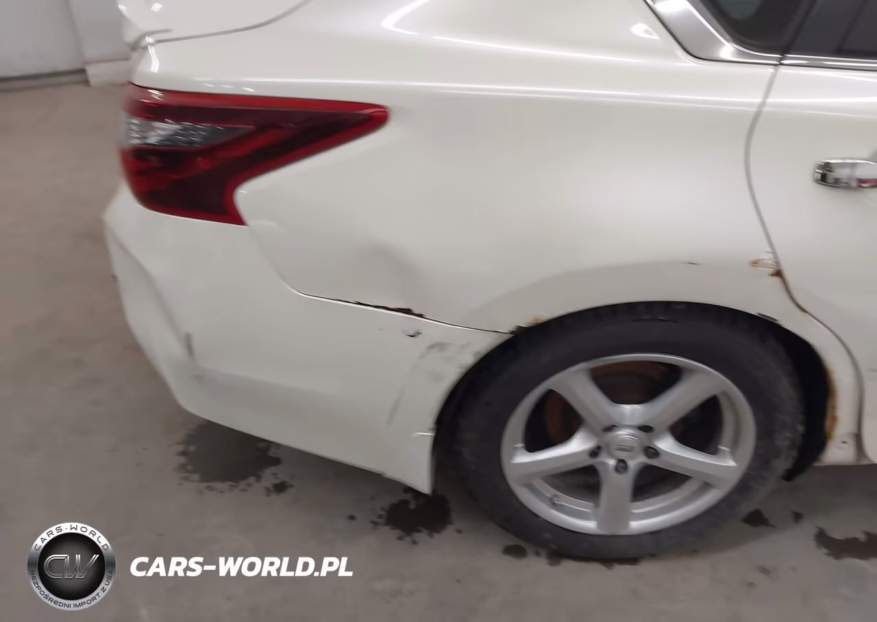 2018 Nissan Altima 2.5 Sr VIN:1N4AL3AP3JC282911 - 20