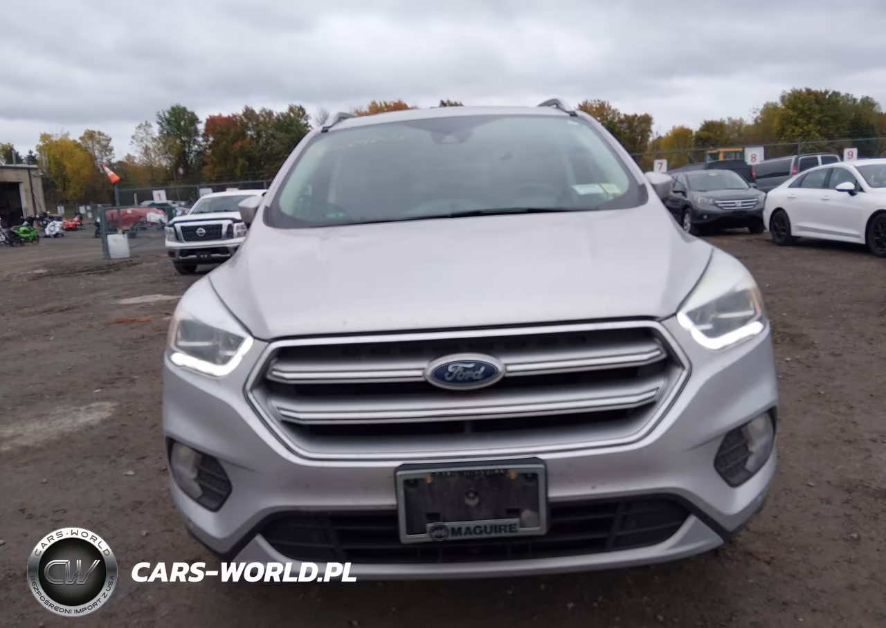 2017 Ford Escape Titanium VIN:1FMCU9J91HUF01336 - 12