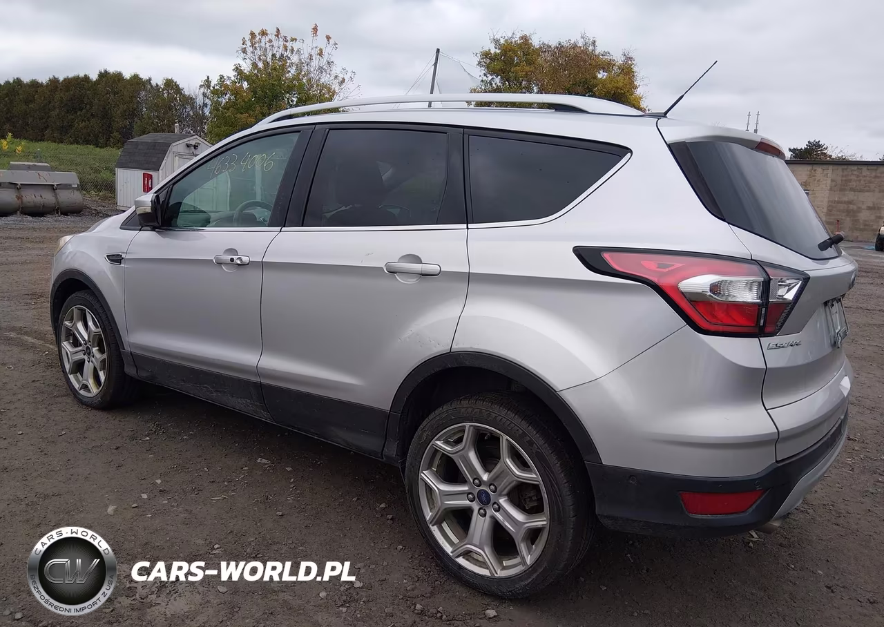 2017 Ford Escape Titanium VIN:1FMCU9J91HUF01336 - 3