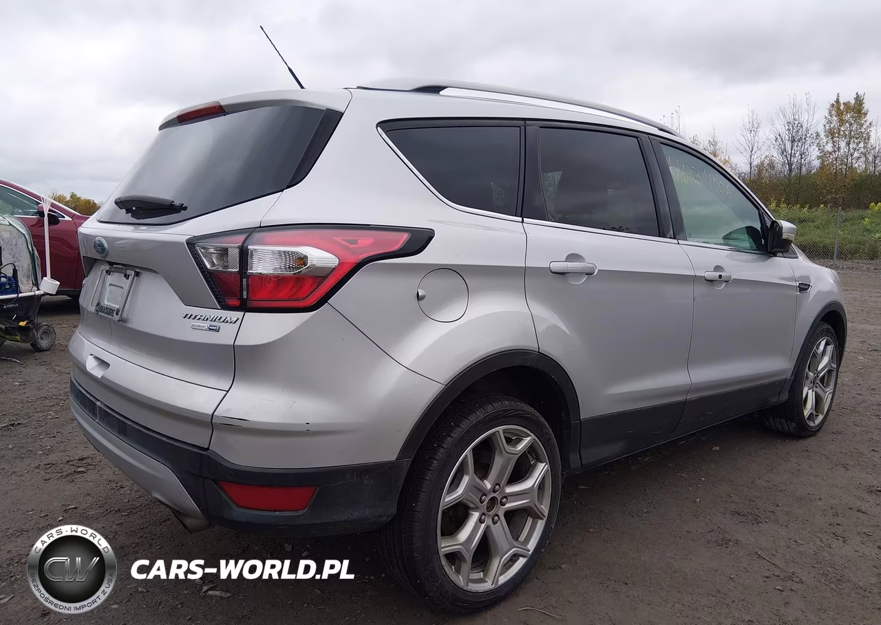 2017 Ford Escape Titanium VIN:1FMCU9J91HUF01336 - 4