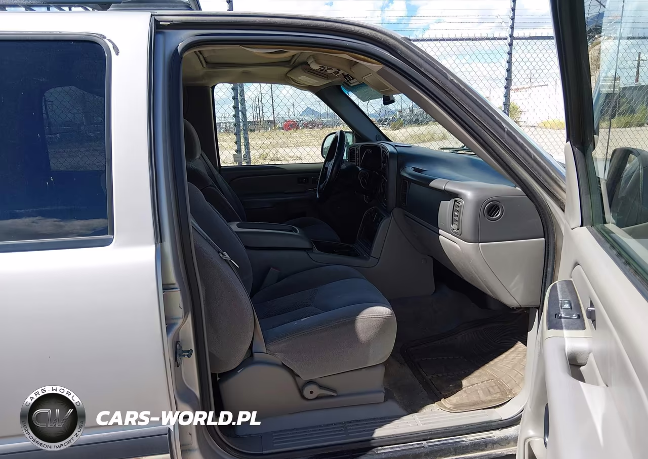2005 Chevrolet Suburban 1500 Ls VIN:1GNFK16Z05J186521 - 5