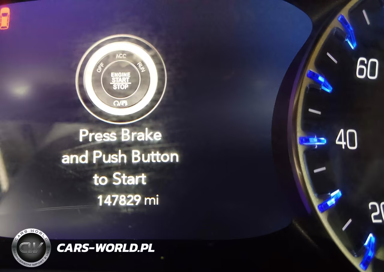 2019 Chrysler Pacifica Touring L Plus VIN:2C4RC1EG6KR675452 - 15