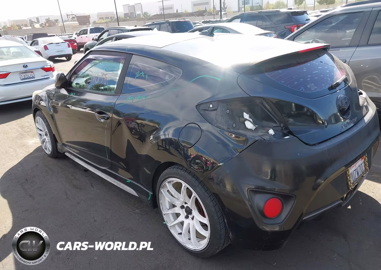 2016 Hyundai Veloster Turbo R-Spec VIN:KMHTC6AE3GU292310 - 14