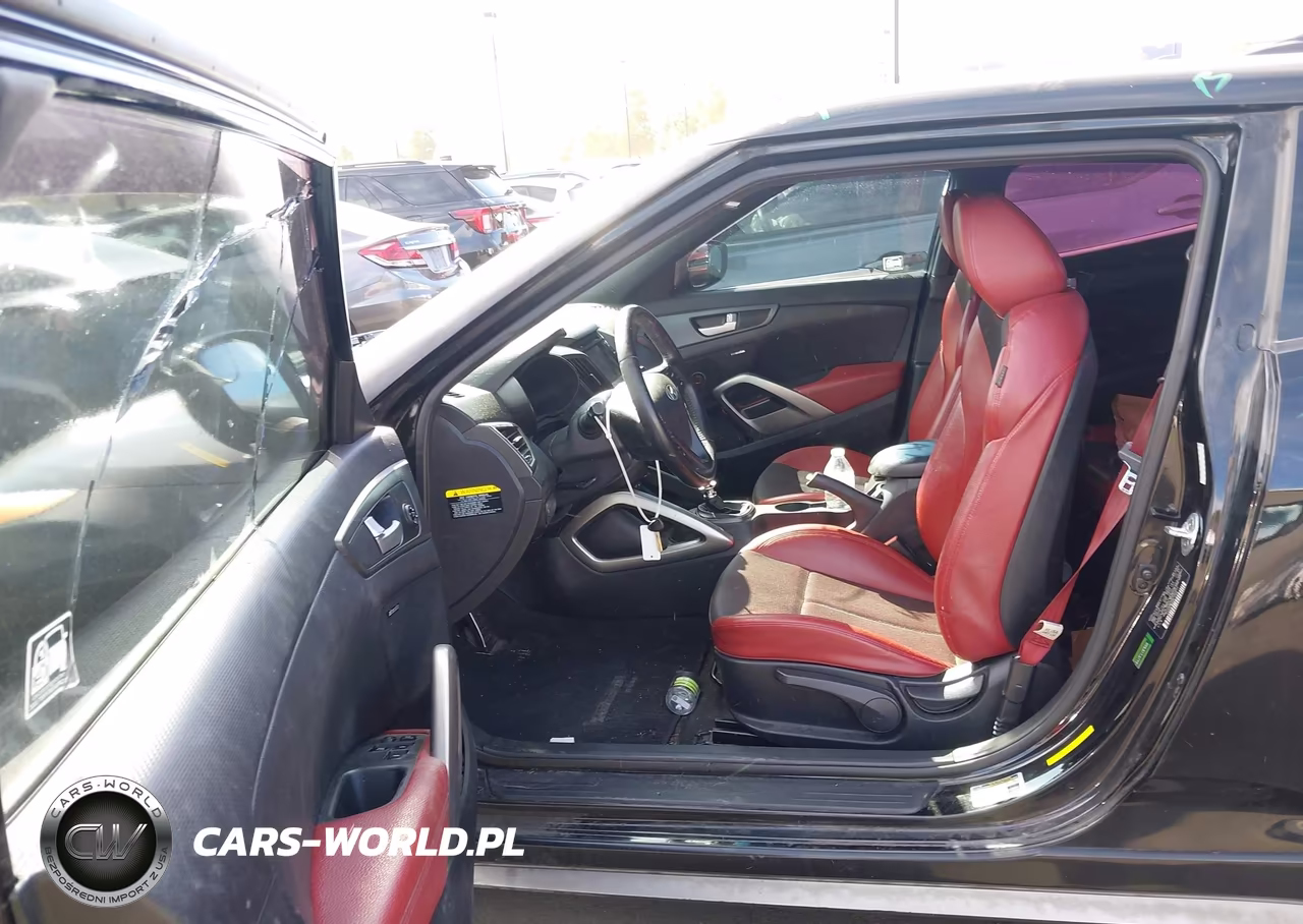 2016 Hyundai Veloster Turbo R-Spec VIN:KMHTC6AE3GU292310 - 5