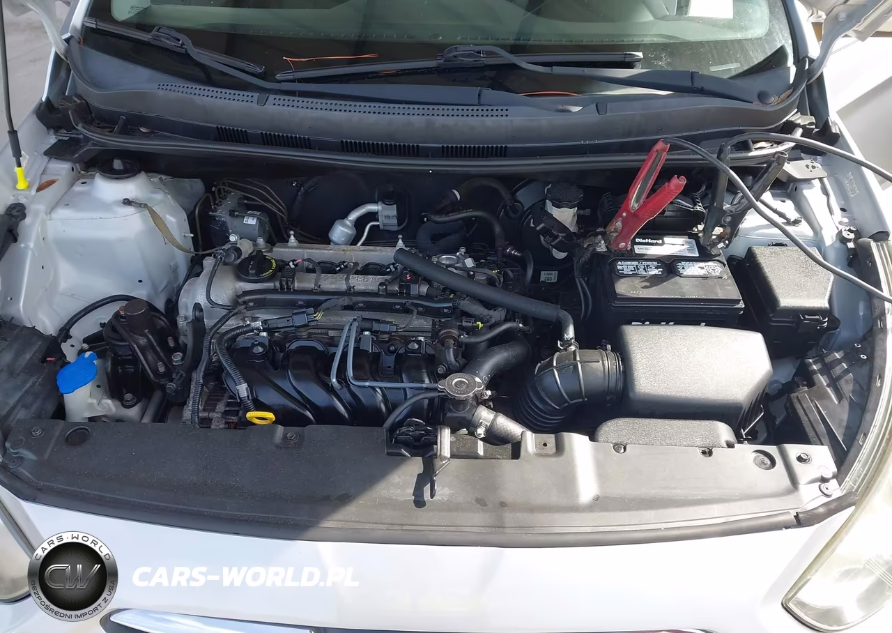 2013 Hyundai Accent Se VIN:KMHCU5AEXDU077235 - 10