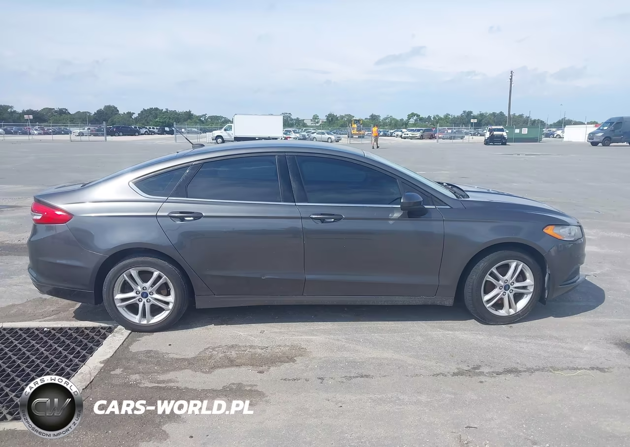 2018 Ford Fusion Se VIN:3FA6P0HD5JR183738 - 13