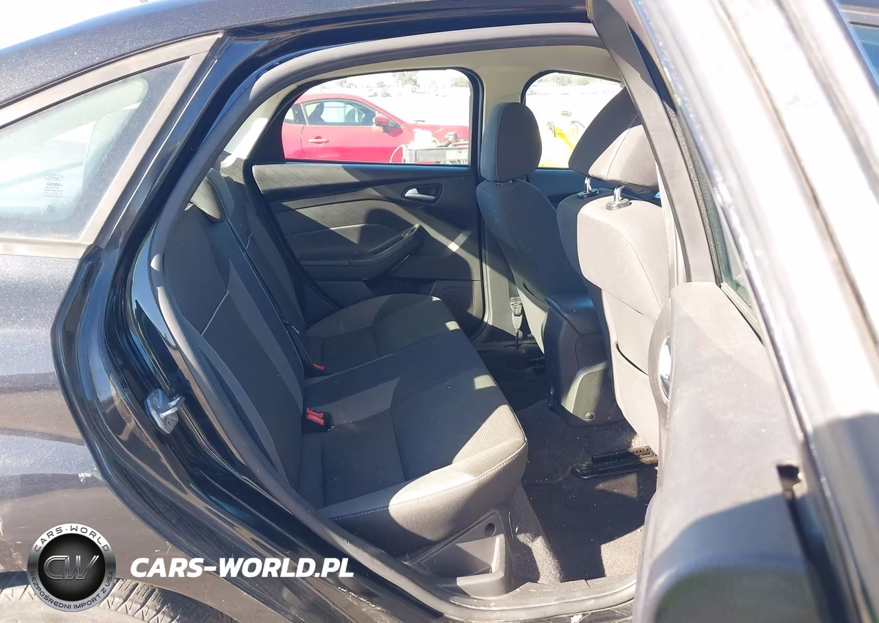 2014 Ford Focus Se VIN:1FADP3F26EL119982 - 8