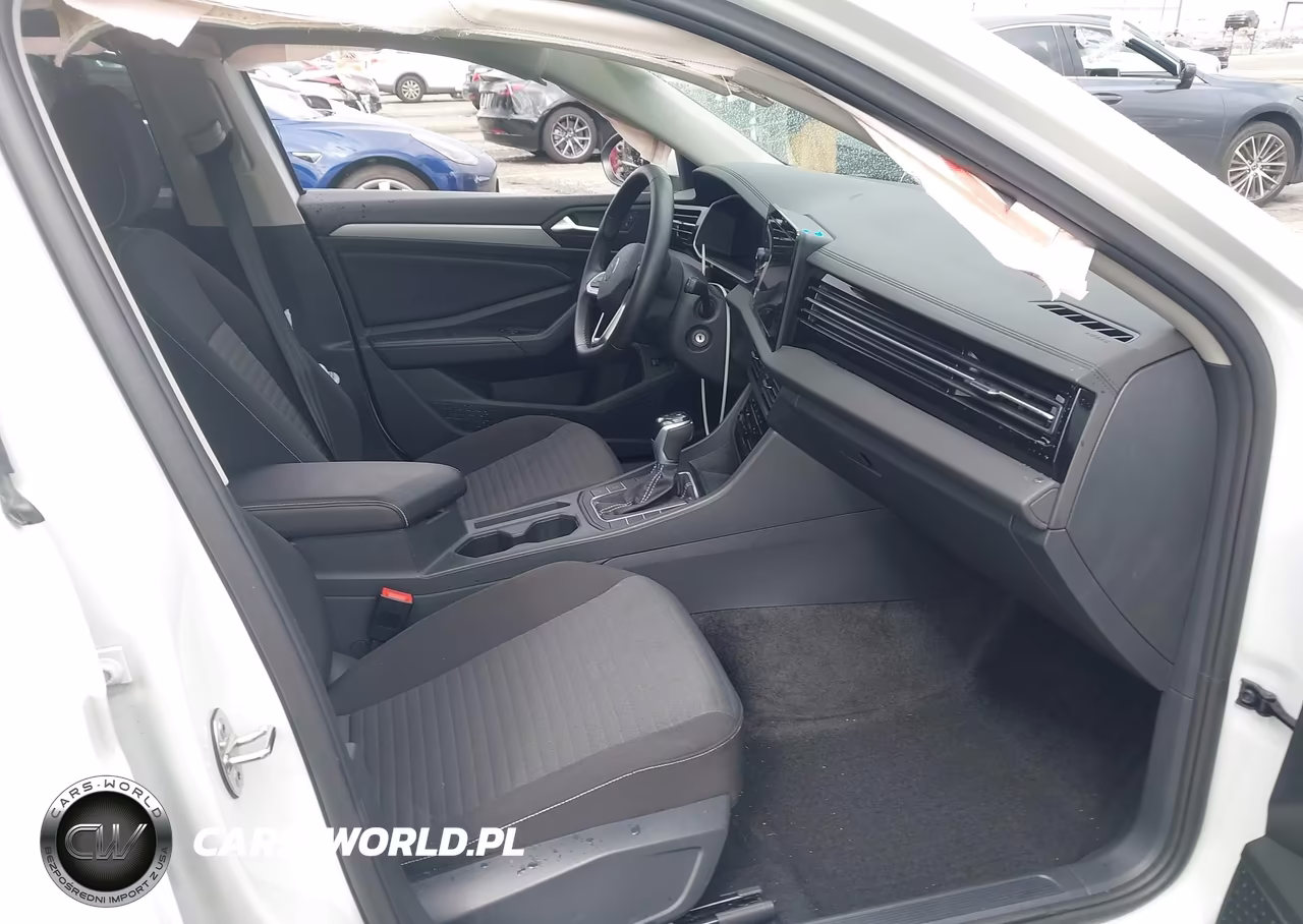 2025 Volkswagen Jetta 1.5T S VIN:3VW5X7BU0SM098986 - 5